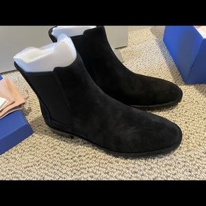 Stuart Weitzman The Laine Black Sport Suede